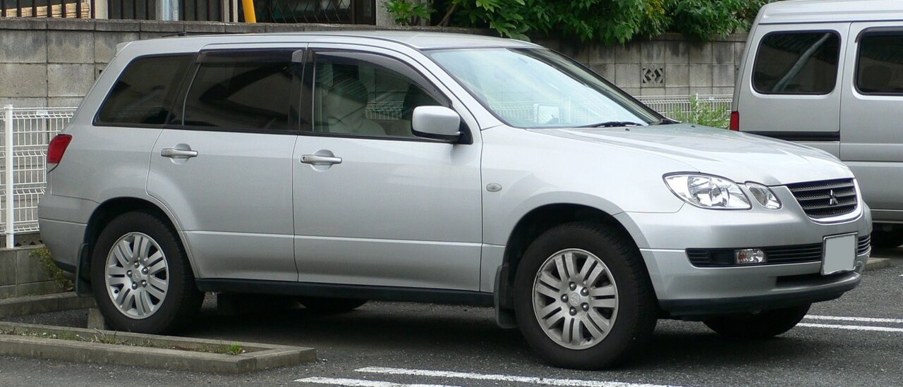 Mitsubishi Airtrek Pioneer