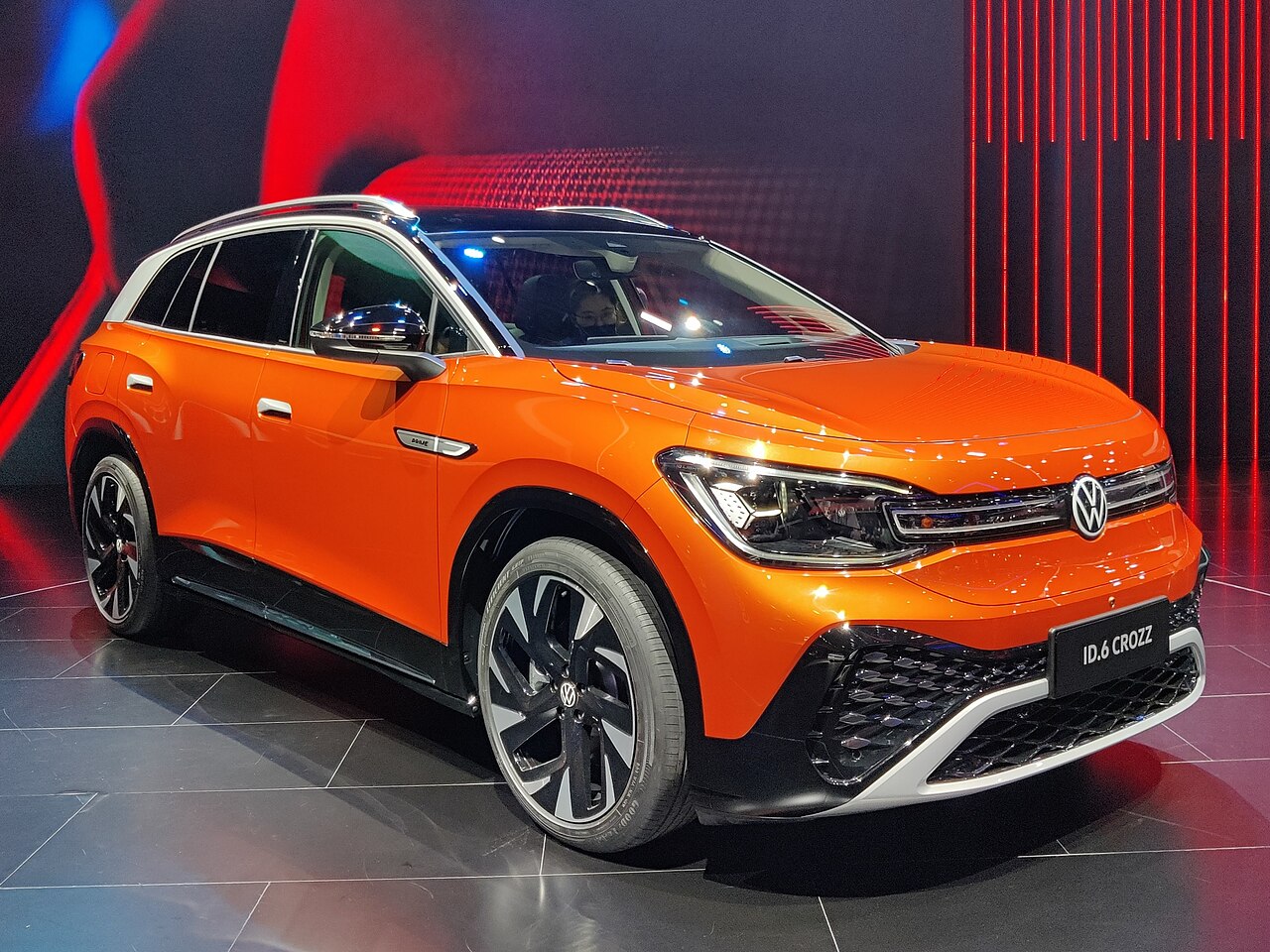Volkswagen ID.6 CROZZ Prime