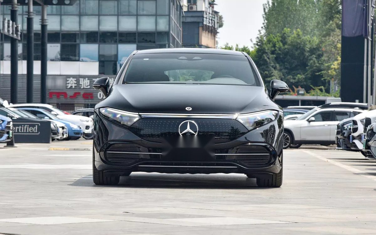 Mercedes-Benz EQS